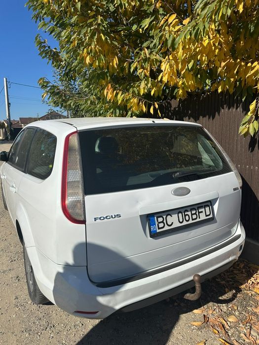 FORD Focus 2010 — imagine 5