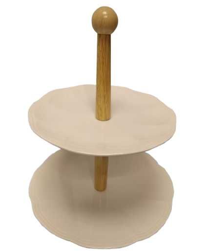 Двуетажно плато за сервиране на сладки и солени изкушения