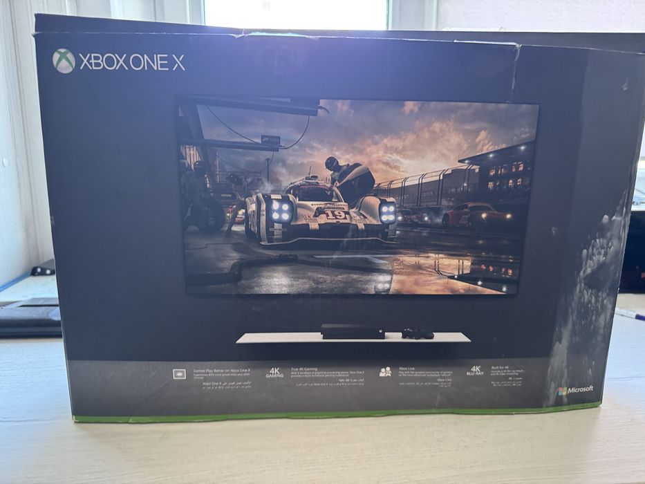 Xbox one X 1 TB