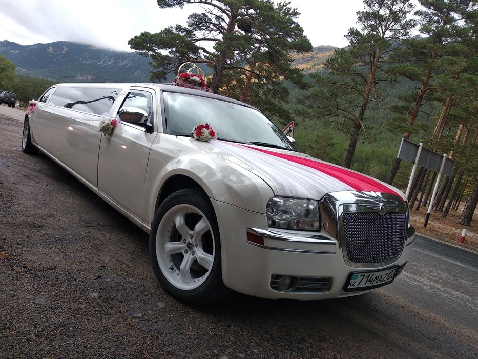 Продам украшения на автомобиль