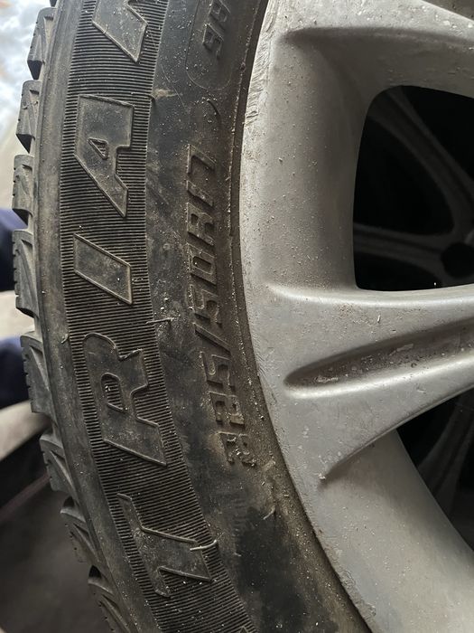 Прдам диски с шинами от бмв