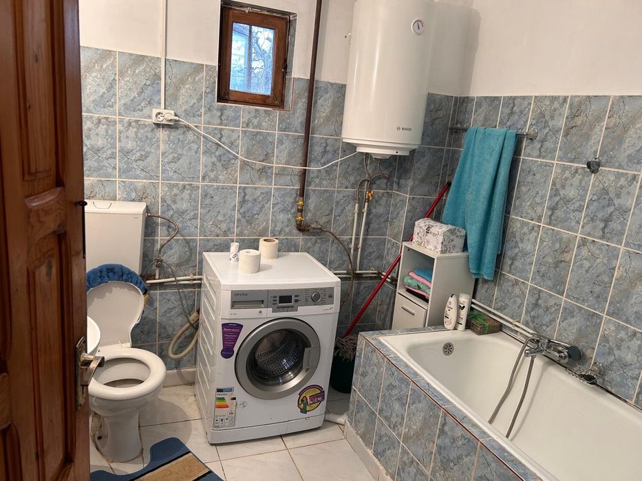 Vând casa P+1 si teren Voinești Dâmbovița