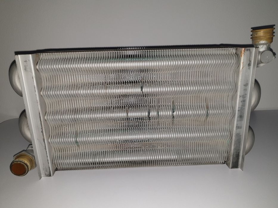 Schimbator Principal  de Căldură Centrală Viessmann Vitopend 100 VH0A