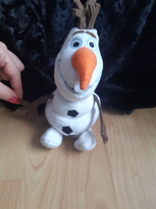 Olaf Frozen prietenul Anei și a lui Elsa