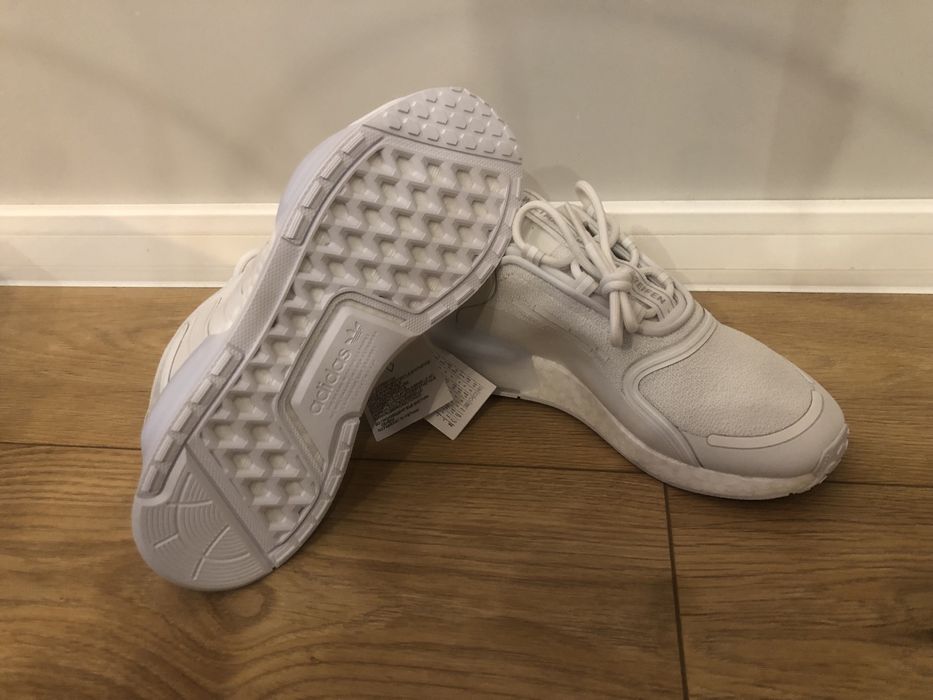 Adidas NMD_V3 дамски спортни обувки маратонки