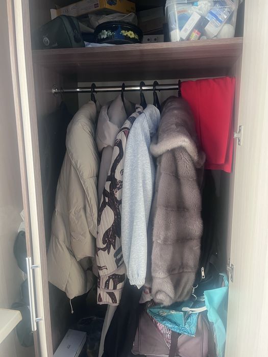 Продам шкаф срочно