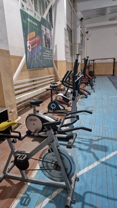 Spo'rt anjomlari sotiladi sro'chni yarim puliga