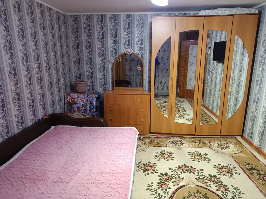 Продам квартиру 1км