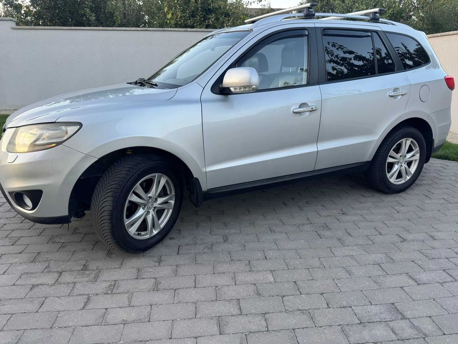 Hyundai Santa Fe Premium 4x4 2010 173000km 2.2 - 7 locuri