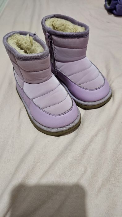 Продам детский зимний комбинезон