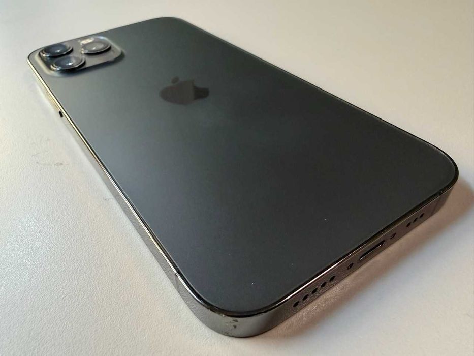  Apple / iPhone 12 Pro 128 Gb / Graphite / 100% Acumulatorul