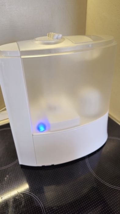 Овлажнител за въздух с йонизатор