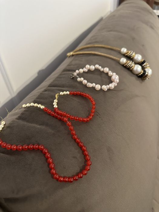 Vand coliere din perle diferite modele