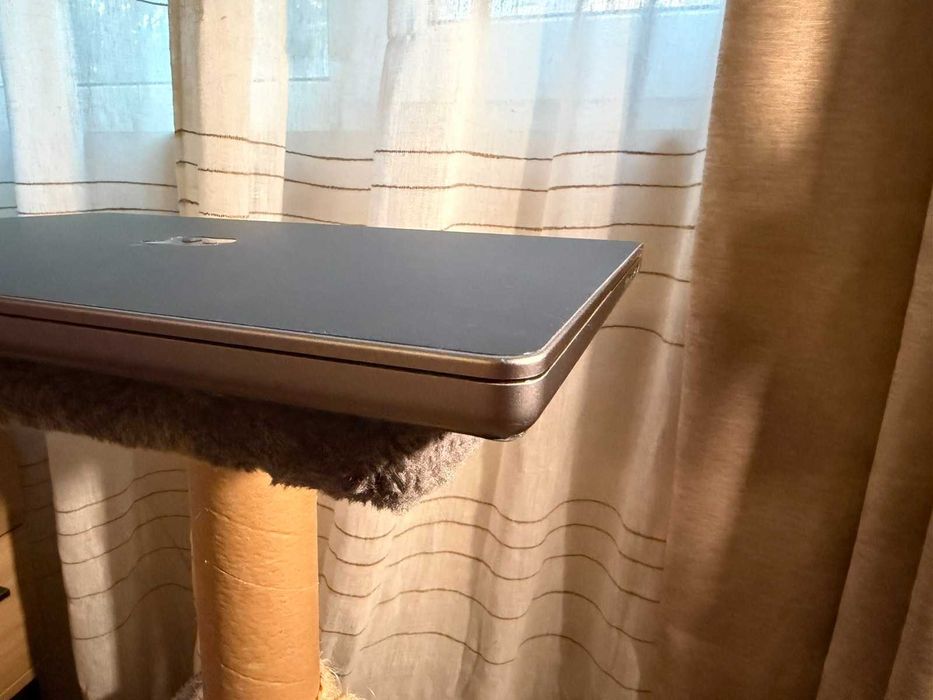 Macbook Pro 16'' M1 Max 64GB RAM/1TB - 88% battery, пълен комплект