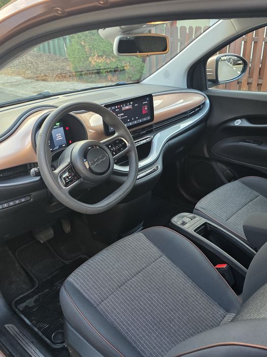 Fiat 500e Primul proprietar, decapotabil