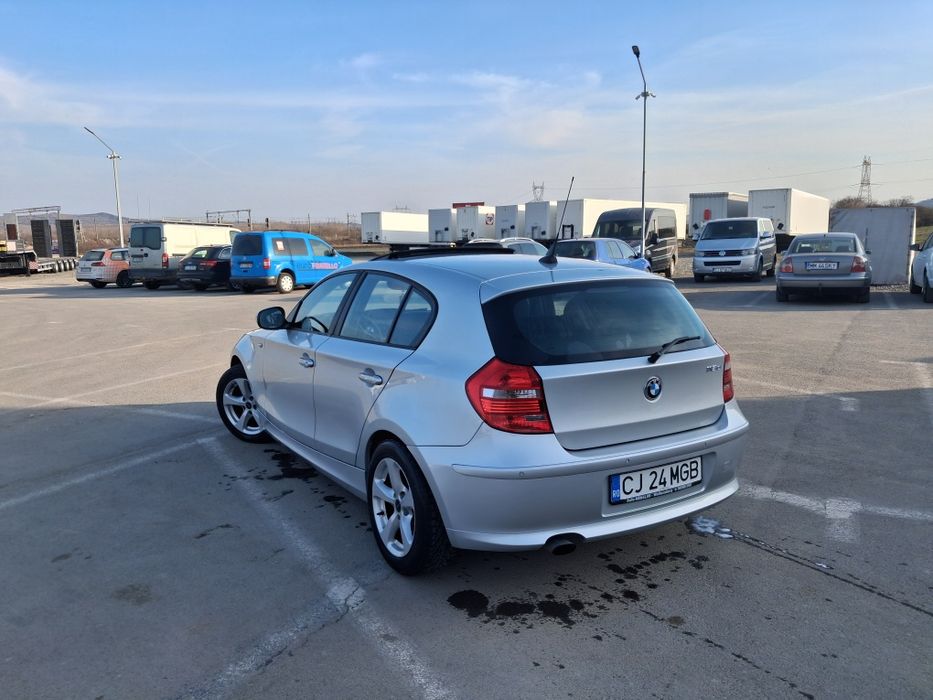 Vând BMW seria 1 /trapă/navigatie