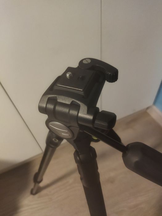 Штатив Vanguard Espod 233AP
