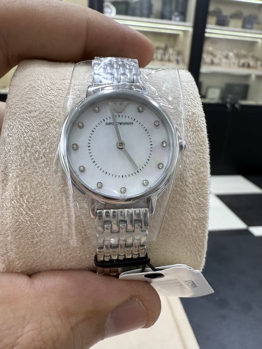 Новогоднии Скидки Emporio Armani