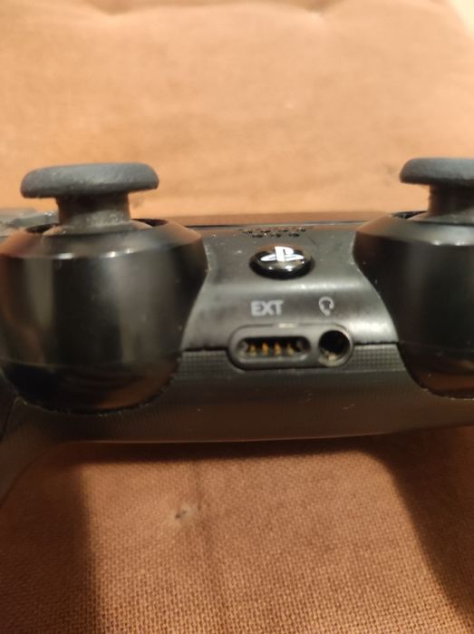 Джойстик плейстейшън 4 оригинален