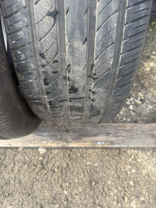 2 боря летни гуми Waterfal 235/55 R17 Dot 0722 ном 207