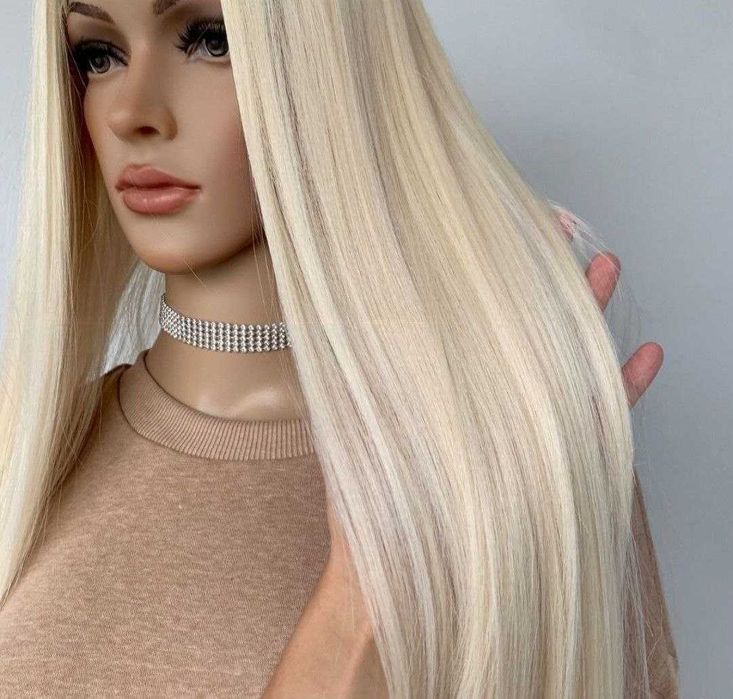 Парики женские / разные цвета и фасоны