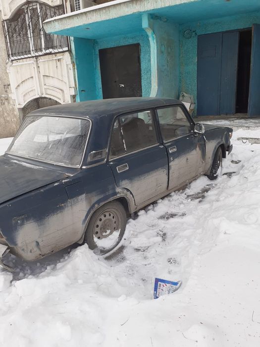Продам Жигули 2107