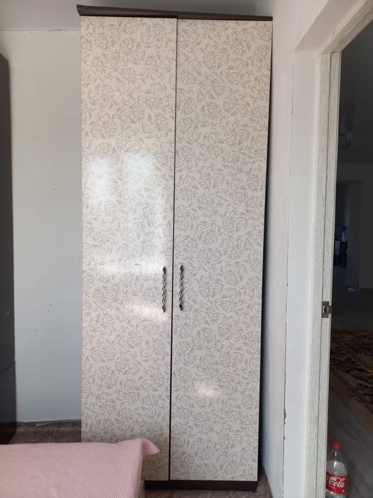 Продам спальный гарнитур