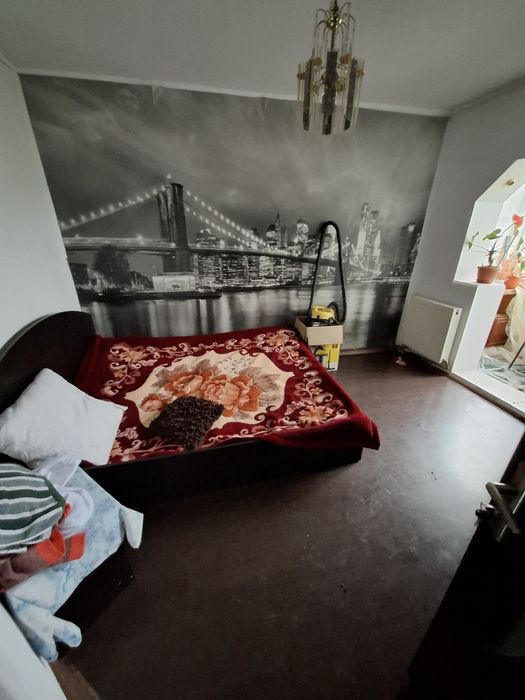 Apartament cu 3 cam D Nicolina fostul rond vechi