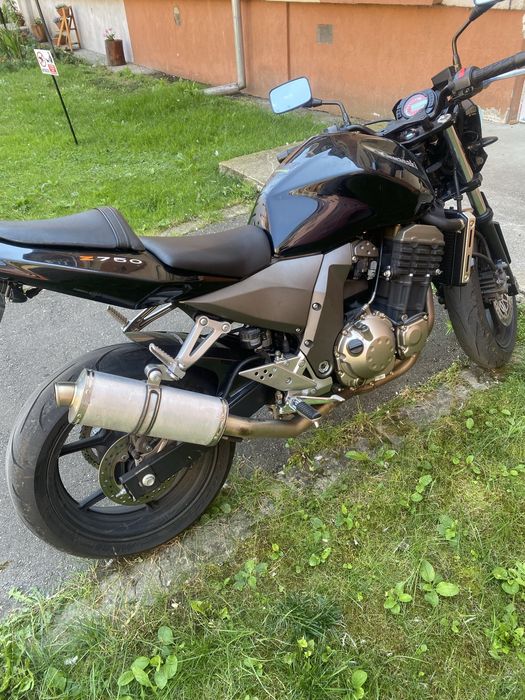 kawasaki Z750 limitat A2