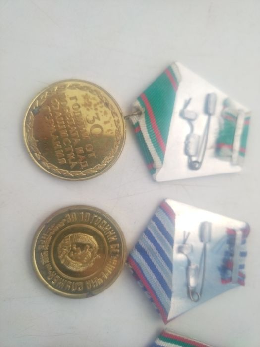 Медали, Ръкавели за риза, игла за вратовръзка