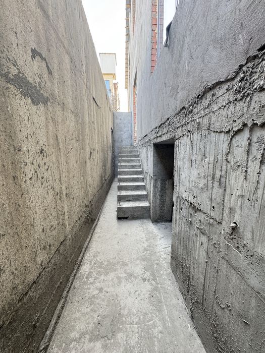 Хайтек Котеж ховли сотилади 2.5 сотих