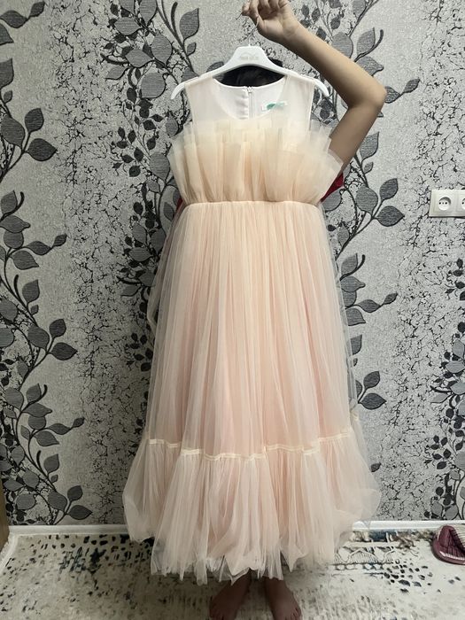 Продам б/у платье