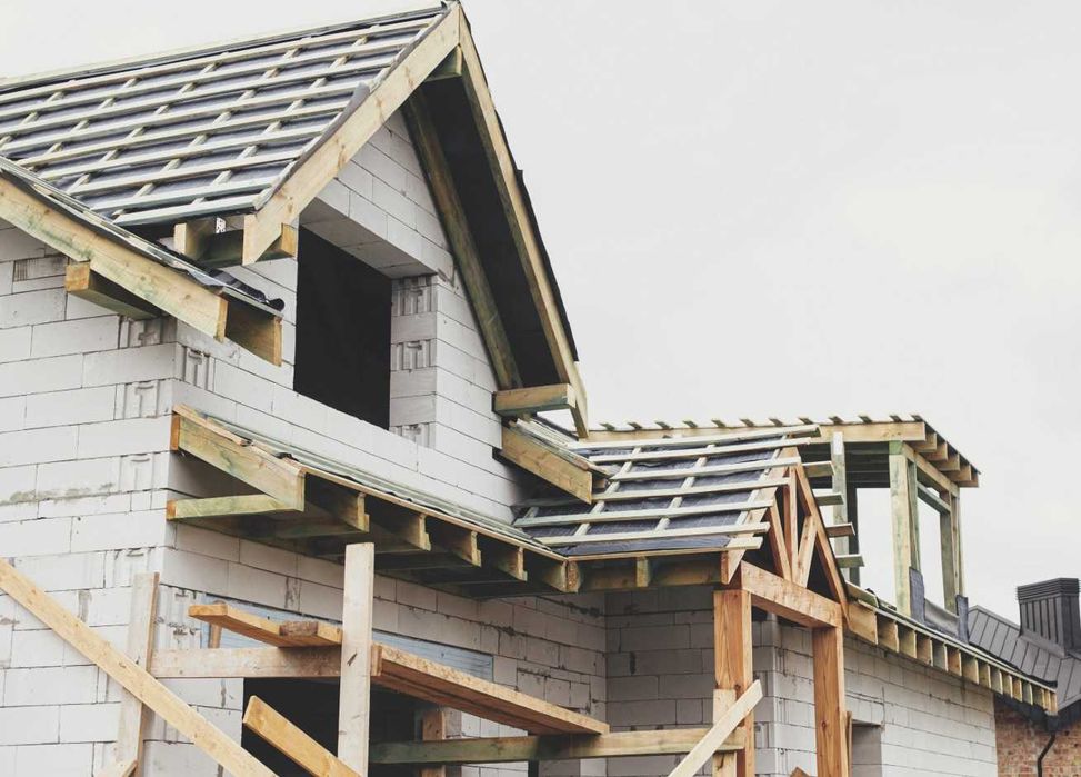 Servicii complete acoperișuri – montaj, reparații, izolații