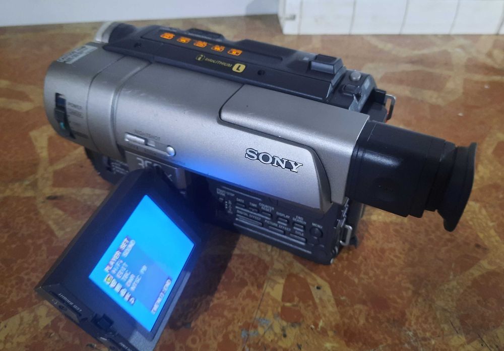 Vand  camera Video 8mm Sony CCD TRV66E