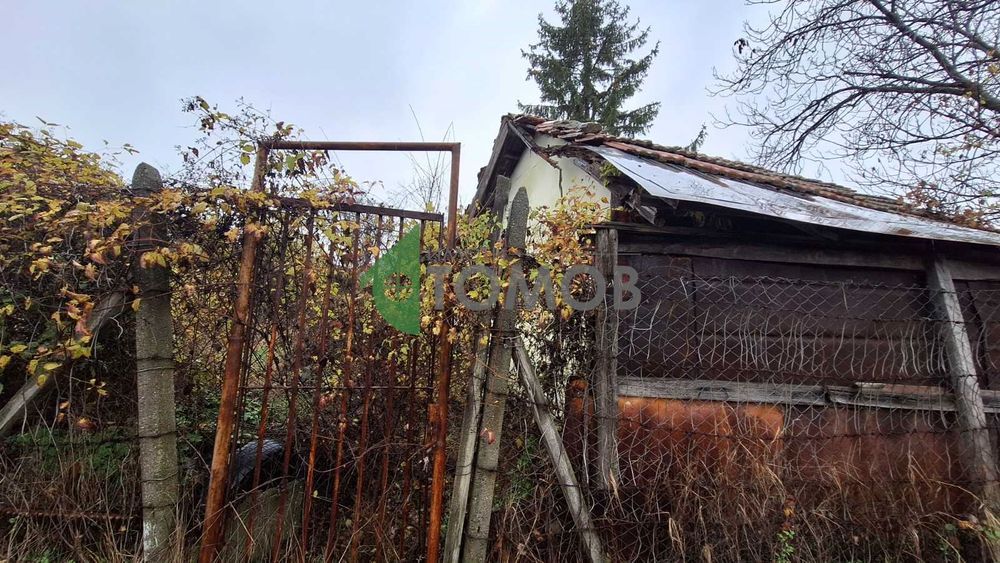 Поземлен имот в местност Седми Километър