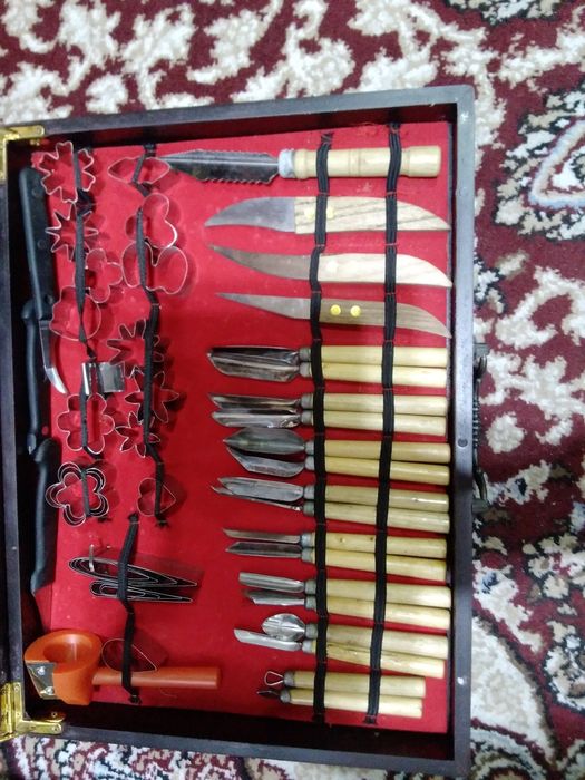 Karvin pichoqlar toplami