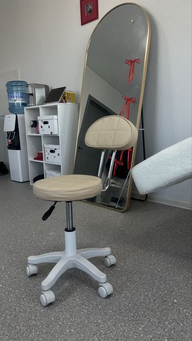 Стул для мастера