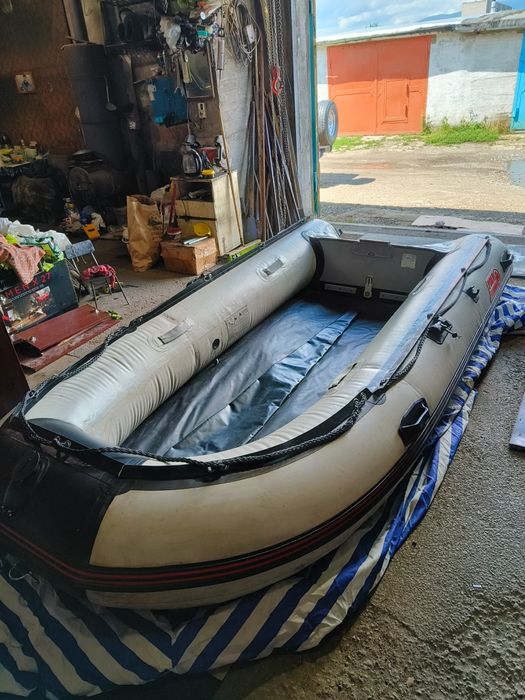 Продам лодку.Роял Марин 370ск.