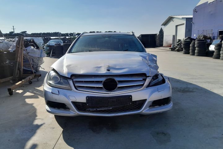 Dezmembrez Mercedes-Benz C-Class W204/S204/C204 [facelift] [2011 - 20