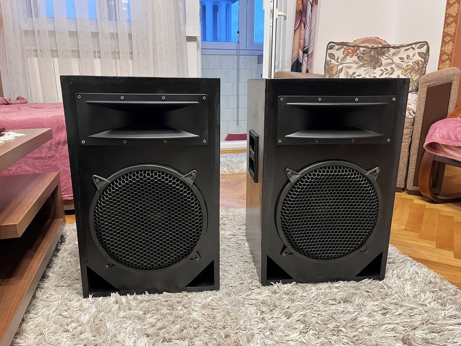 Boxe stereo pasive 600 W RMS