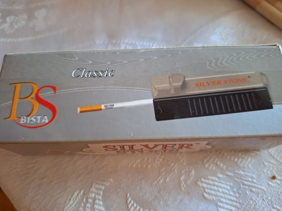 Почти не използвана машинка за правене на цигари