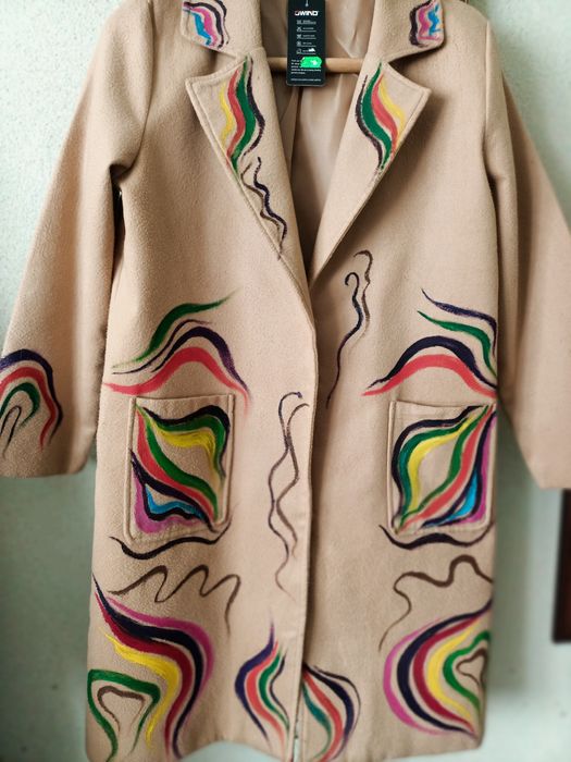 Pardesiu pictat față-verso .