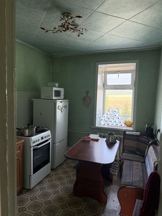 Продам квартиру 3-х комнатную