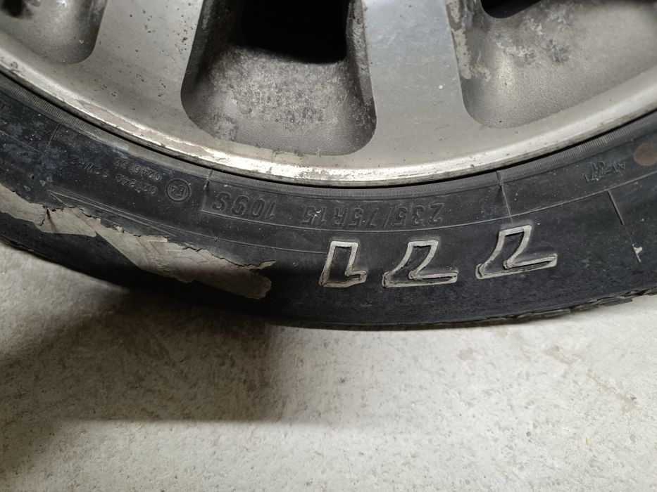 Продам диски Делика R15