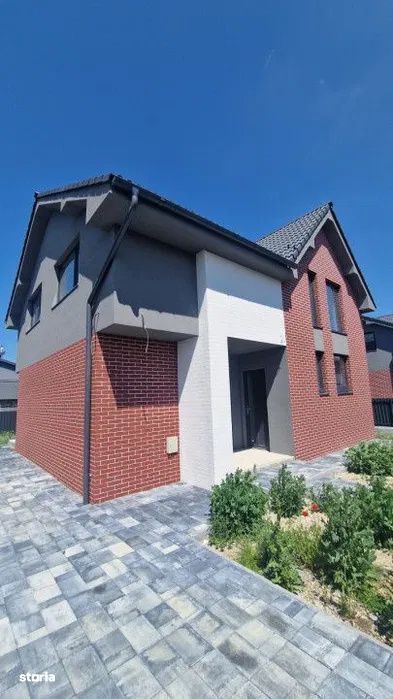 Casa individuala 142mp, terasa, parcare, teren de 350mp, Jucu de MIjlo