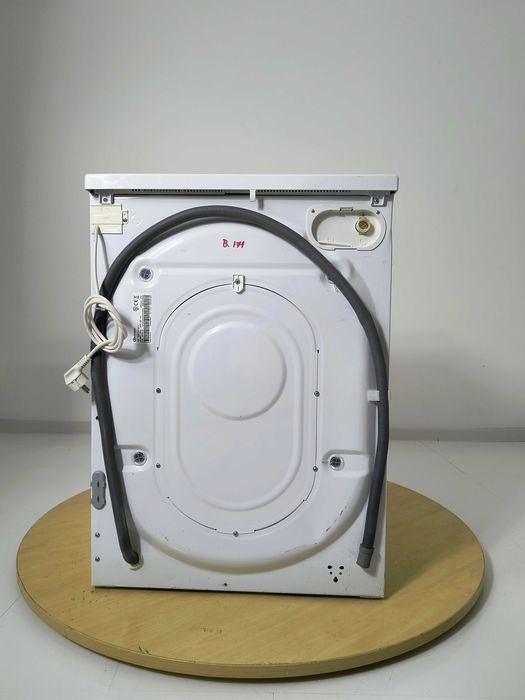 ~ Fără Utilizare ~ Masina de spalat Rufe 8Kg  Bauknecht Germania  B171