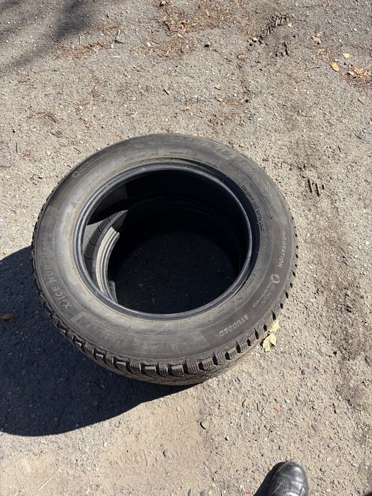 Продам зимние шины 4шт