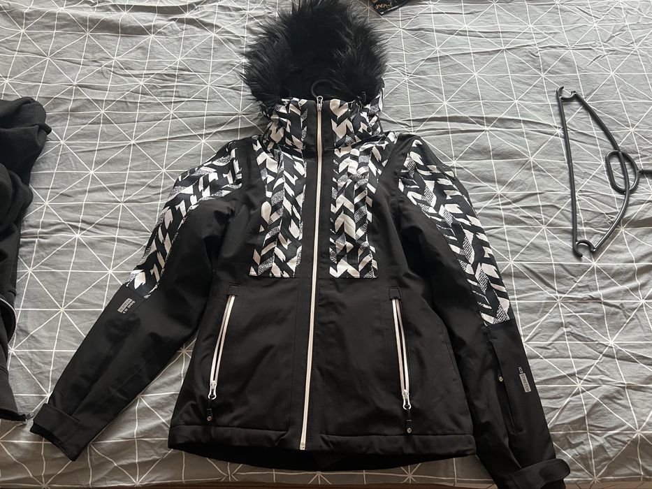 Дамско ски яке Icepeak