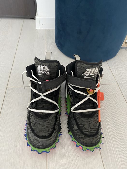 Air force one off white black in stare foarte buna