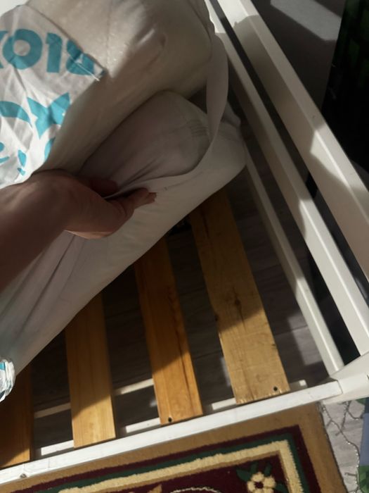 Продам кровать домик